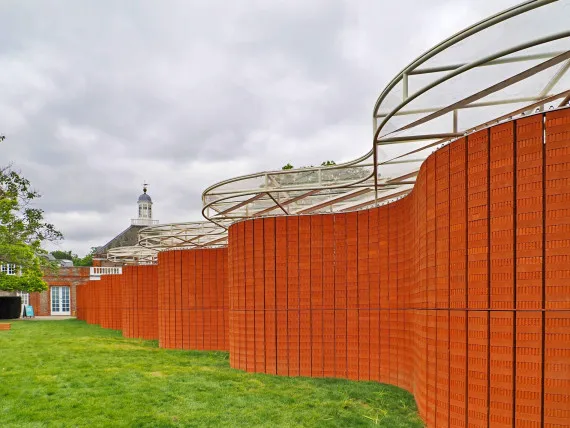 Serpentine 2026: A pavilon, mint olyan visszatért
